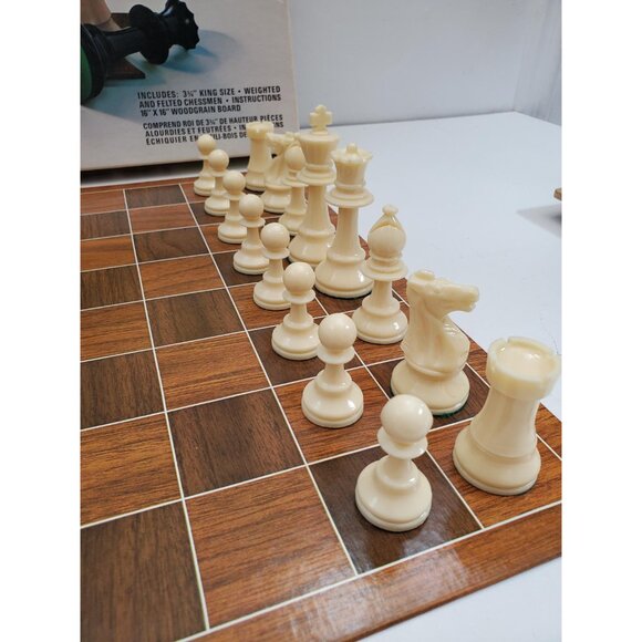 Vintage Plastic Chess Game with Board Vintage Board Game. Chess Set With Board, - Picture 6 of 10